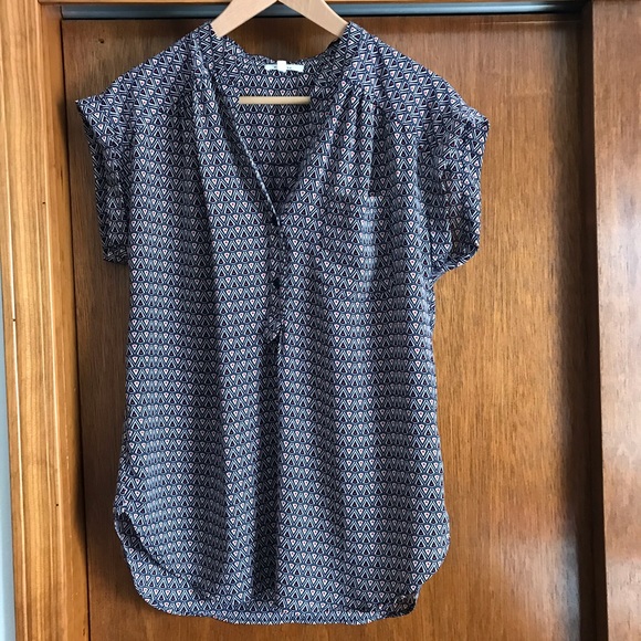 DONATING 8/1! | Pleione | geometric blouse - Picture 6 of 6